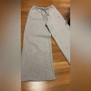 aritzia wide leg sweatpants
